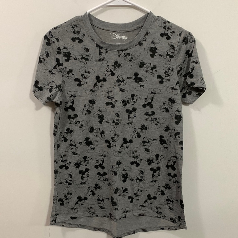 Disney Mickey & Minnie Mouse t-shirt Size Small, gray and black  very good cond